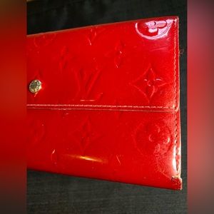 Louis Vuitton Wallet Porte Tresor International M93530 Red Vernis Patent leather